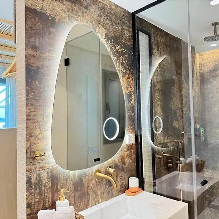 Sirin Luxury Groundfloor * Charaki